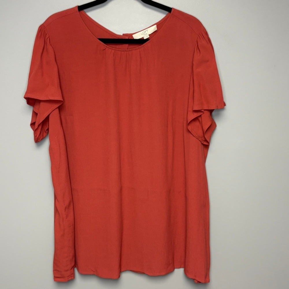NWT Loft Plus Boho Flutter Sleeve Button Lightweight Burnt Orange Blouse Sz 18